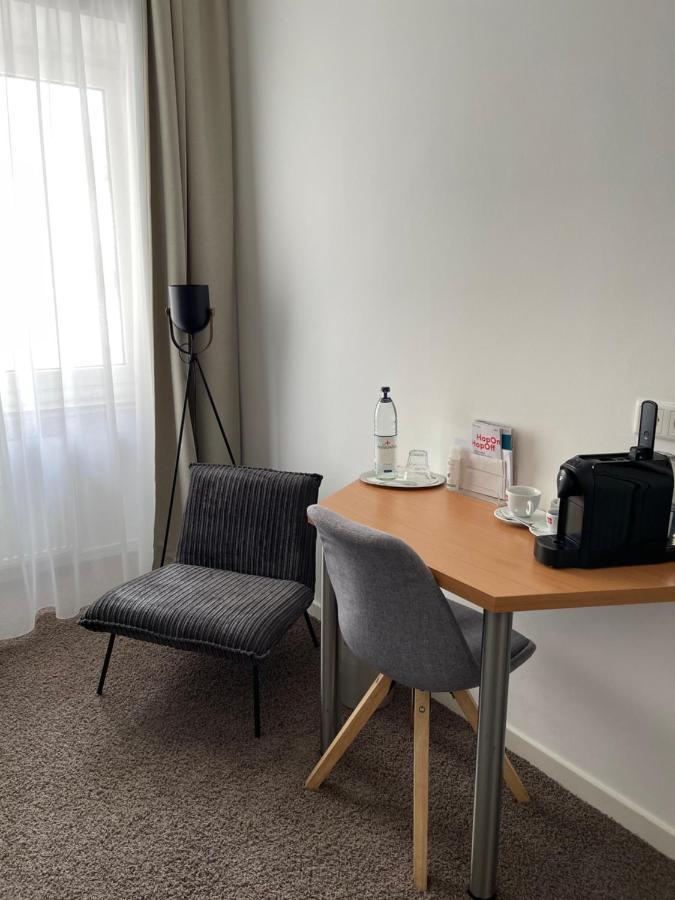 Max Self-check-in 3* Düsseldorf